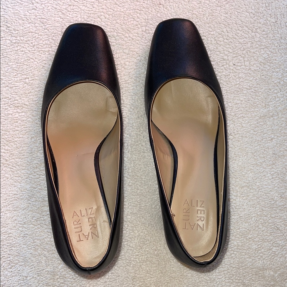 Naturalizer Warner Black Pumps 9.5 medium width
